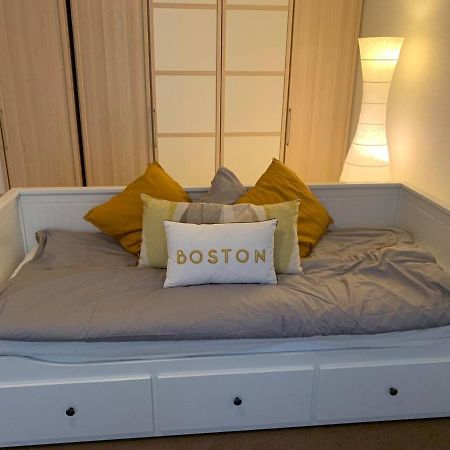 Charming 2-Bed Apartment In Arlesheim 15 Min Basel Exterior foto